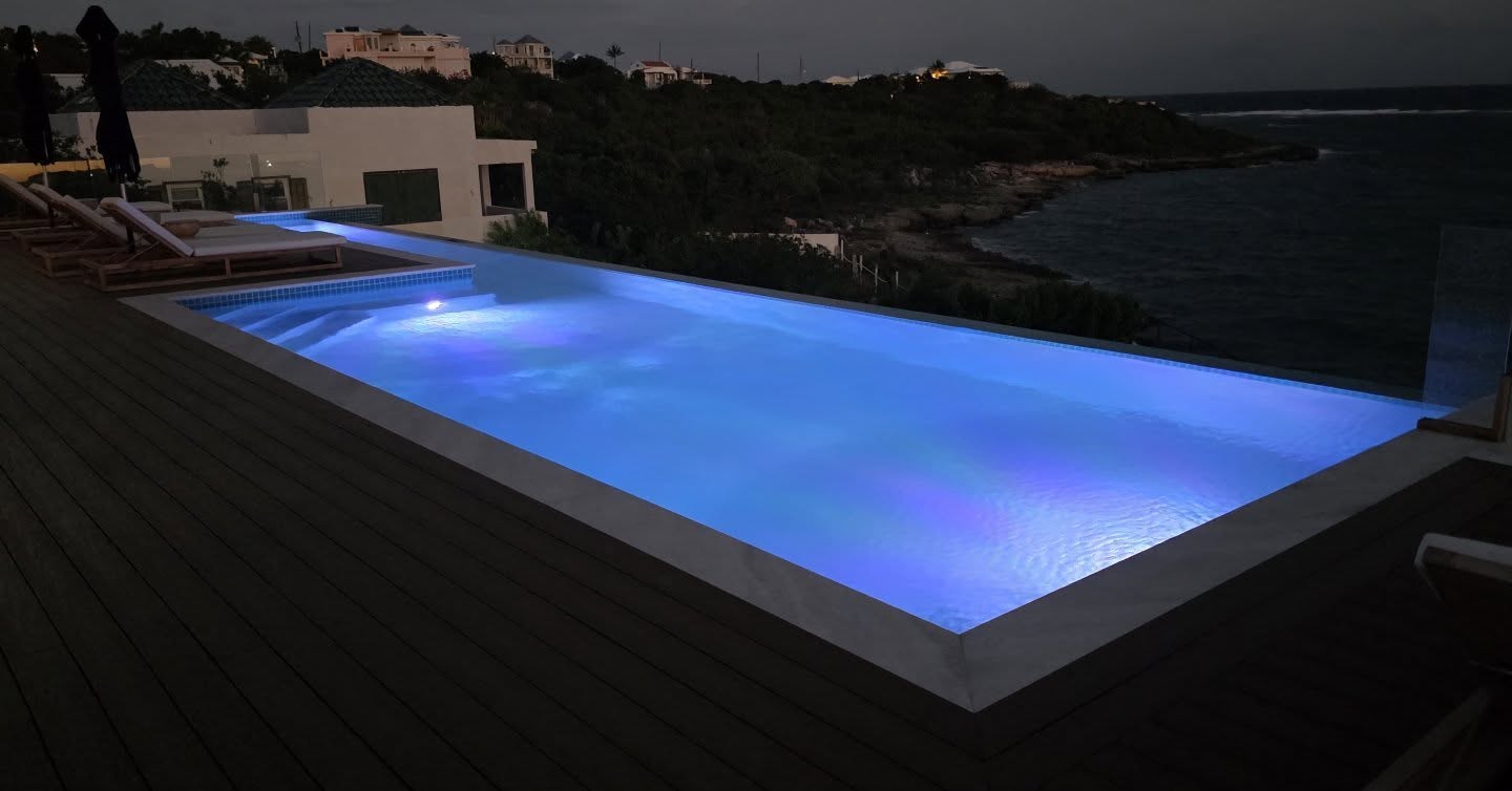Illuminated pool